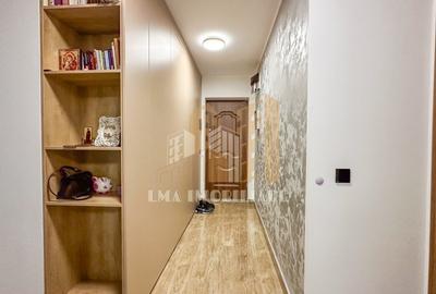 Apartament cu 3 camere decomandat, mobilat în Tractorul