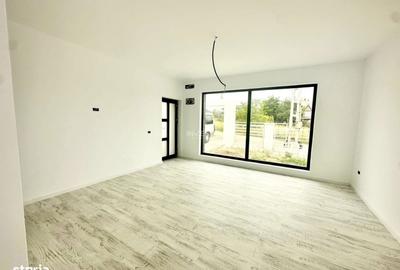 Casă cu 4 camere în Valea Ursului