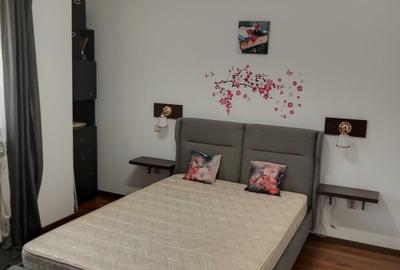 Apartament cu 2 camere semidecomandat, mobilat în Iris