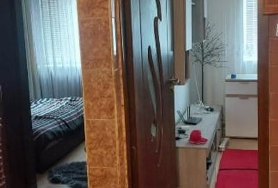 Apartament cu 3 camere decomandat în Vest - 7