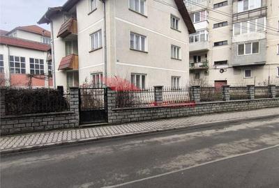 Casă cu 4 camere în Ștefan cel Mare - 1