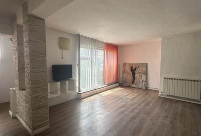 Casă cu 4 camere în Central - 12