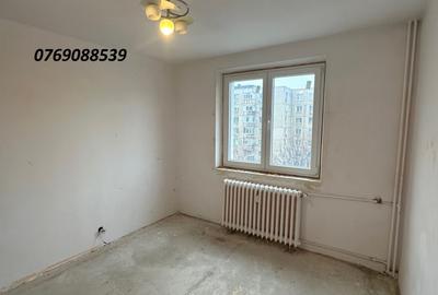 Apartament cu 3 camere semidecomandat în Rahova - 5