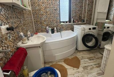 Apartament cu 2 camere semidecomandat în Gară