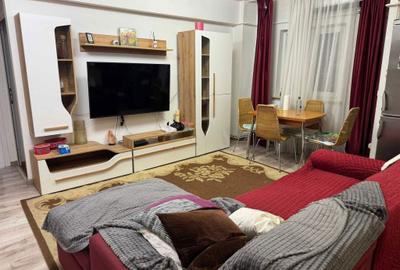 Apartament cu 3 camere decomandat în Malu Roșu - 7
