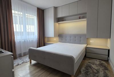 Apartament cu 3 camere decomandat în Unirii