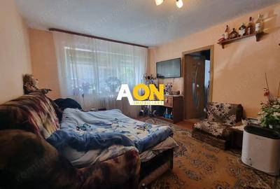 Apartament 2 camere, parter inalt Cetate