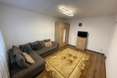 Garsonieră decomandată în Central - 2