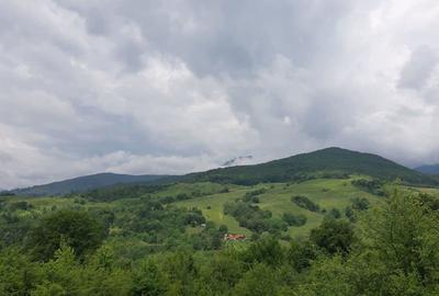 Casă cu 2 camere în Berislăvești - 1