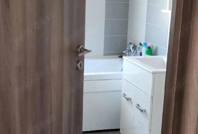 Apartament cu 3 camere decomandat în Central - 1