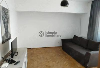 Apartament cu 3 camere, decomandat Ciuperca