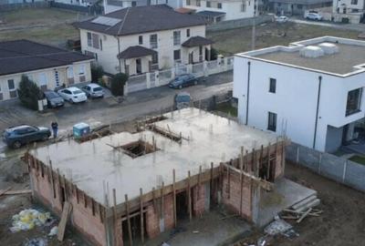 Duplex cu 4 camere cu Canalizare în Chișoda - 3