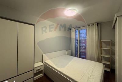 Apartament cu 3 camere, mobilat în Central - 16