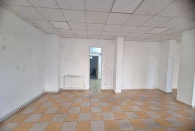 Spațiu comercial, de 82 mp, în Micro 12 - 10