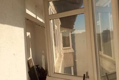 Apartament cu 3 camere decomandat în Mazepa 1 - 4