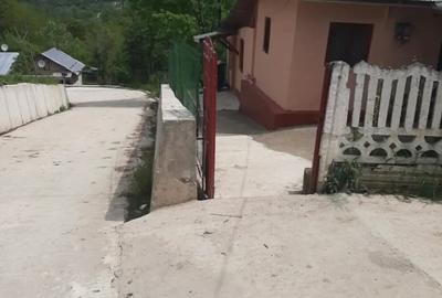 Vind casa cu toate utilita?ile - 4