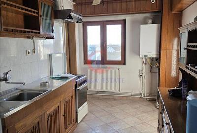 Apartament cu 4 camere decomandat în Simion Bărnuțiu - 10