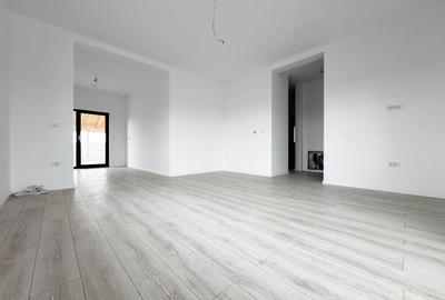 Casa individuala 4 camere,648mp teren,93mp utili, asfalt -Mosnita Noua - 1