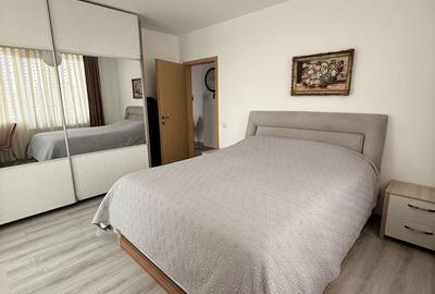 Apartament cu 3 camere decomandat în Central - 3