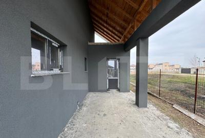 Casa semi-finisata P + M, 110 mp utili, teren 339 mp, Piel - 10