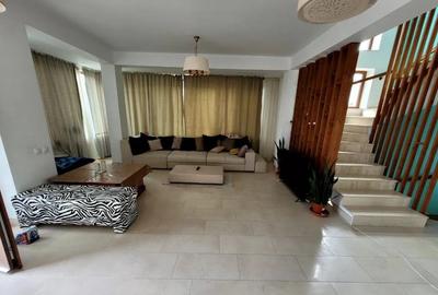 Casă cu 5 camere cu Teren 1000 Mp în Iris - 8