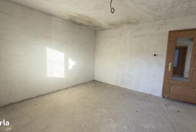 Casă cu 4 camere în Gănești - 13