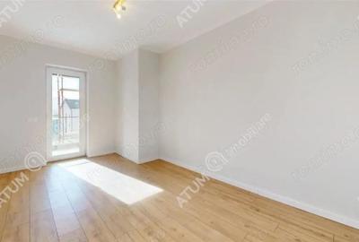 Apartament cu 3 camere decomandat în Vest