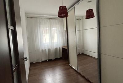 Apartament cu 3 camere decomandat în Lipovei - 3