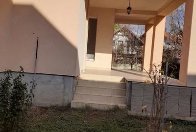 Casă cu Teren 766 Mp în Valea Mare