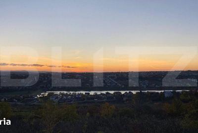 Teren de 681 mp, în Viticultori