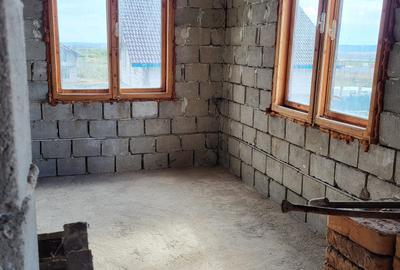 Casă cu 4 camere în Filiași - 3