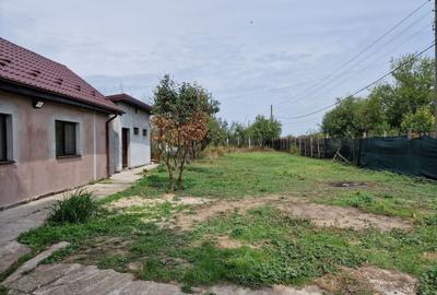 Casă cu 3 camere în Brăniștari - 2