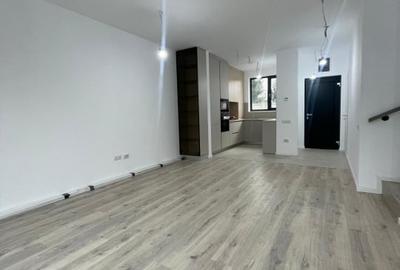 Casă cu 4 camere cu Canalizare în Nord - 2