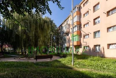 Apartament cu 3 Camere de Vanzare in Cartierul Astra - 55 mp, Mobilat si Utilat.