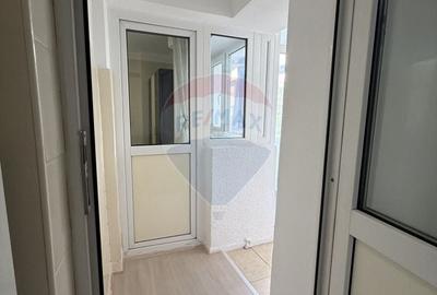 Apartament cu 3 camere decomandat în Bordei - 19