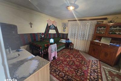 Casă cu 4 camere cu Teren 1700 Mp în Lisa - 2