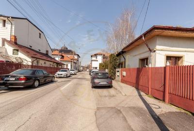 Casă individuală cu 3 camere cu Canalizare în Central - 6