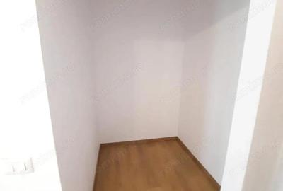 Casă cu 5 camere cu Canalizare în Mihai Bravu - 19