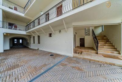 Casă cu 8 camere cu Canalizare în Aradul Nou - 4