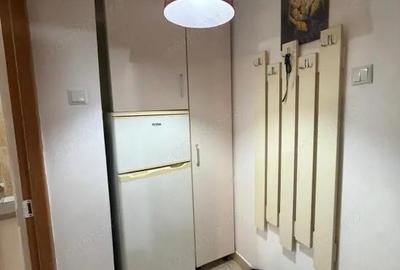 Garsonieră decomandată în Central - 3