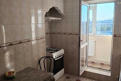 Apartament decomandat de vanzare - Micro 18, 55,2 mp, etaj 8/10 - 5