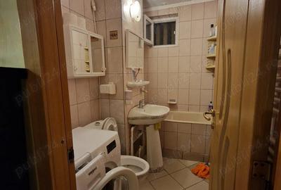 Apartament cu 3 camere semidecomandat în Central - 10