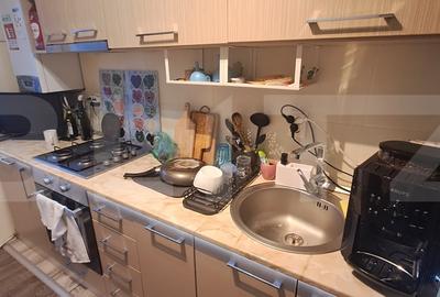 Apartament cu 2 cam, 52 mp, etajul 2, cu balcon si parcare, in zona Florilor - 8