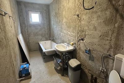 Casă cu 2 camere cu Teren 161 Mp în Rudului - 2