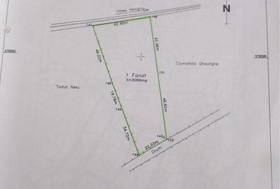 Teren de 3069 mp, în Beliș - 1