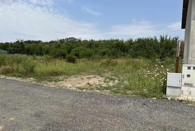 Teren 1120 mp lla granita cu comuna Corbeanca -Autorizatie  constructie - 2