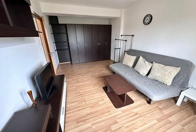 Apartament cu 2 camere decomandat în Titan