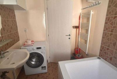 Apartament cu 2 camere decomandat în Florești