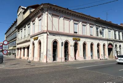 Inchiriez spatiu comercial P-?a 1 Decembrie- V. Alecsandri - 2
