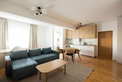 Apartament cu 2 camere decomandat, mobilat în Independenței